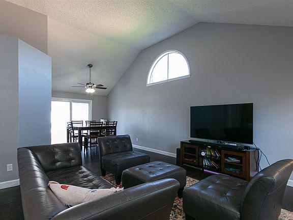 5th image of 3417 Woodduck Way
