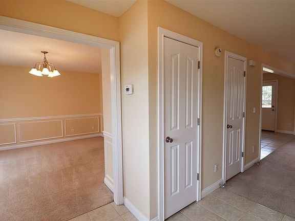 2nd image of 307 Vineland Place Dr