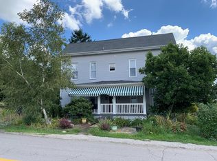 3150 W Alexander Rd, Valley Grove, WV 26060