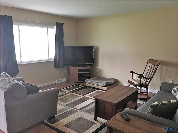 5th image of 714 Jefferson Dr
