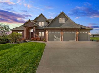 2481 Copper Ln, Green Bay, WI 54311