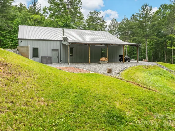 4090 Pea Ridge Rd, Morganton, NC 28655