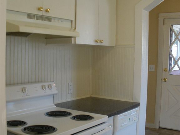 3rd image of 3743 W E St