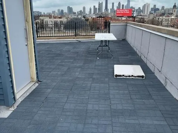 916 N Elizabeth St, Chicago, IL 60642