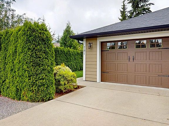 2nd image of 781 Gerussi Ln