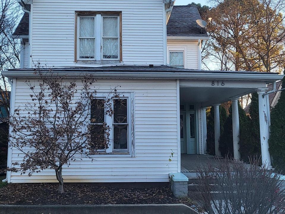 1st image of 816 Deery St