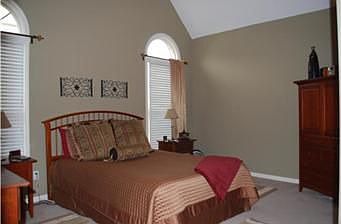 5th image of 9714 N Montclair Ave