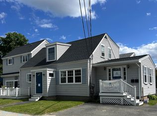 5 Swain Ct, Hampton, NH 03842