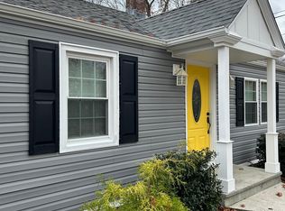 66 Nehantic Dr, Niantic, CT 06357