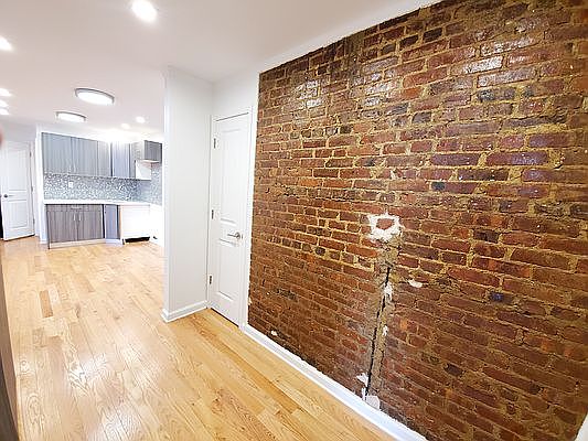 5th image of 725 4th Ave APT F1
