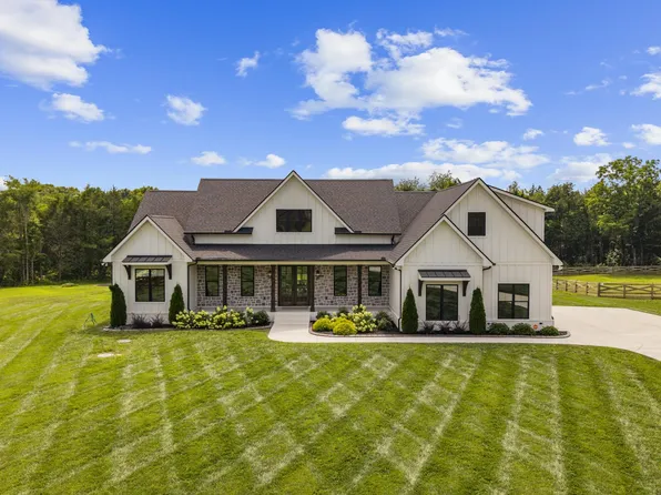 218 Breckenridge Glen Dr, Mount Juliet, TN 37122