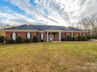 5567 Reid Rd, Granite Falls, NC 28630