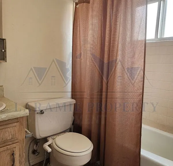 706 Downey St #30 — Photo 6