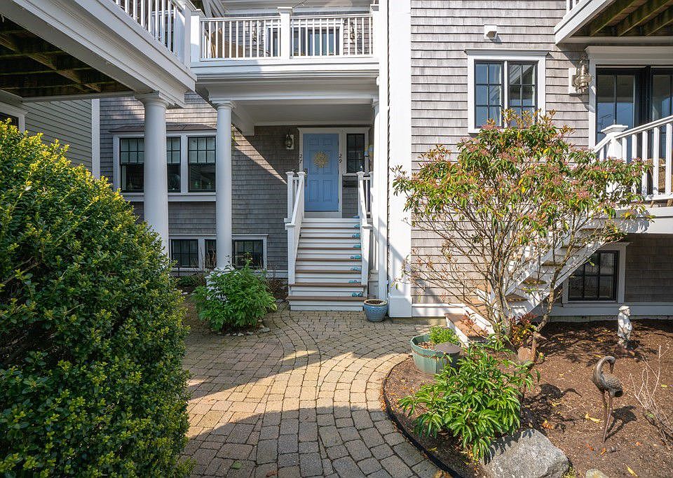 1st image of 27 Brewster St Unit 27