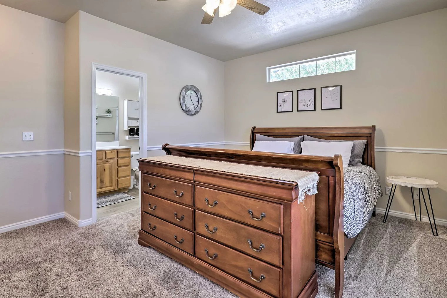 4 bed, 3.0 bath, 1991 sqft, $3,935 — Photo 4