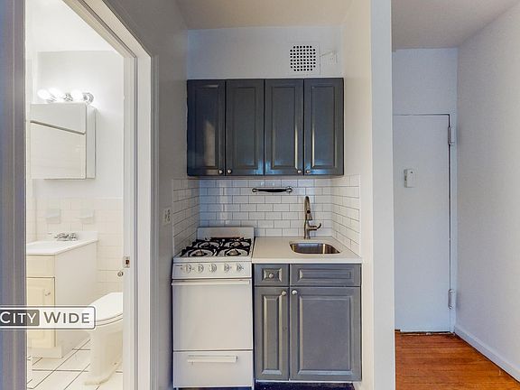 4th image of 947 1st Ave APT 14