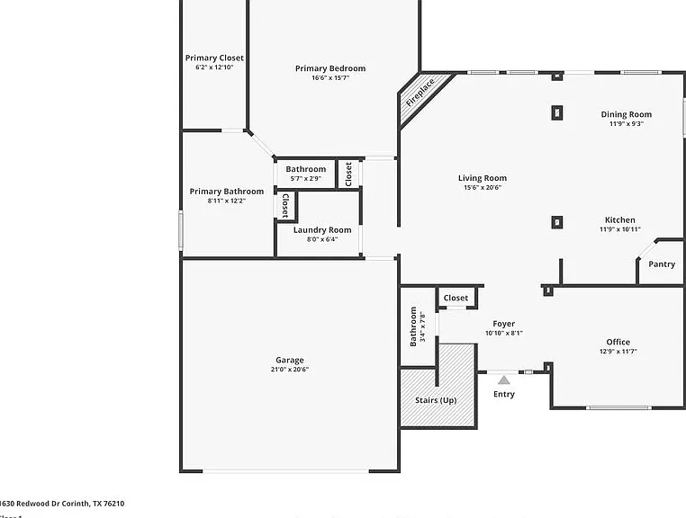 1630 Redwood Dr — Photo 2