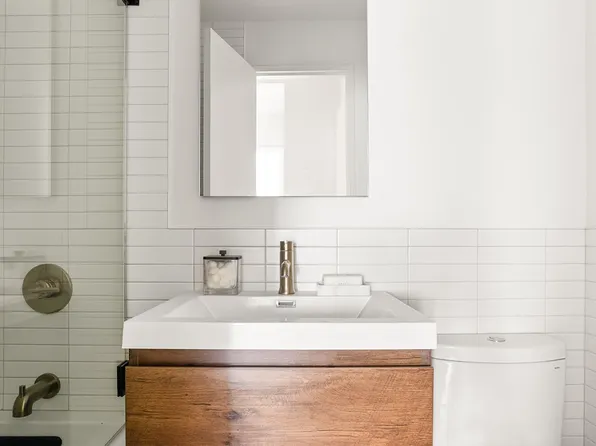 64 East 94th Street 4E image 10 of 10