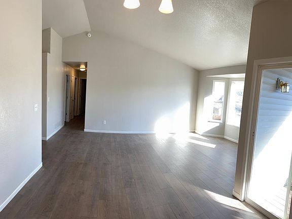 Vaulted ceilings.