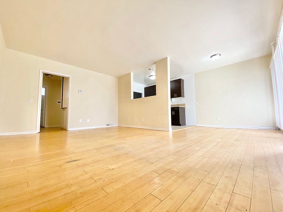 1st image of 1328 N Flores Ave #21