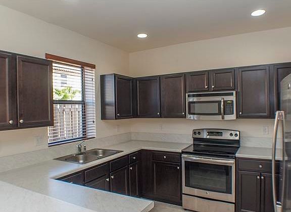 4th image of 17450 SW 153rd Ave #17450