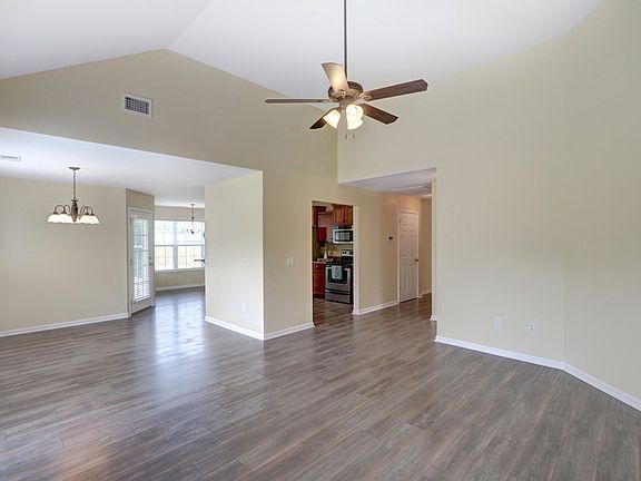 5th image of 116 Auburn Cir