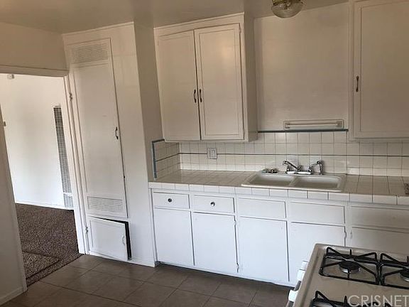 4th image of 12530 Cometa Ave