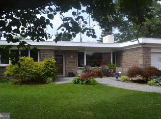 2144 Maclarie Ln, Broomall, PA 19008