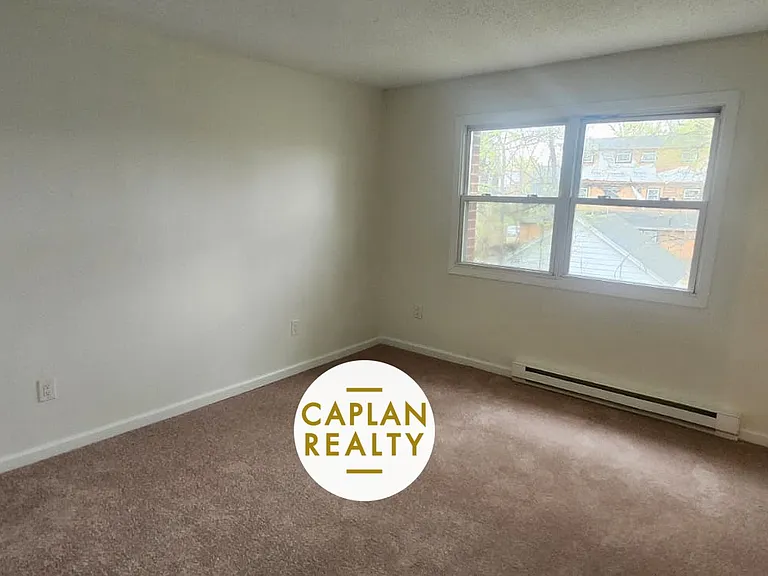 455 Whalley Ave #302 — Photo 2