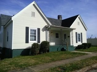 304 Seaman St, Winston Salem, NC 27103