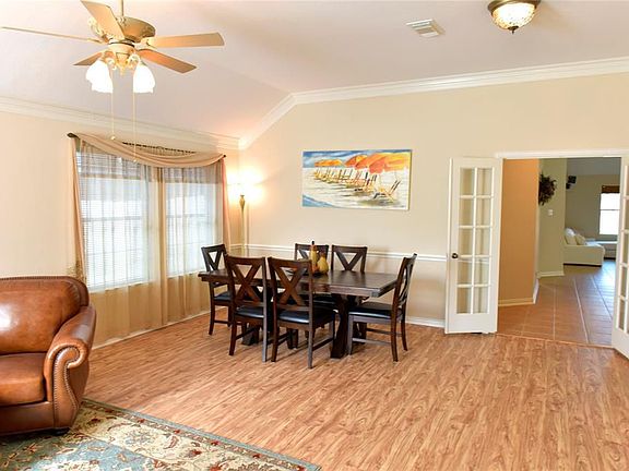 3rd image of 3046 Keithwood Dr