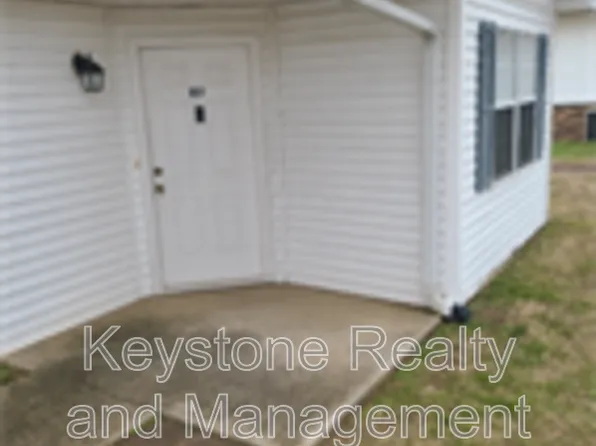 296 Thompsonville Ln Unit 601, Oak Grove, KY 42262