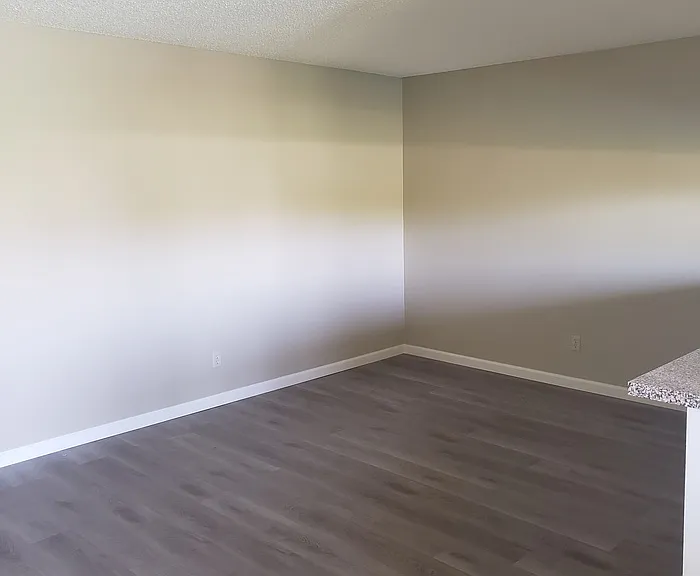 3410 Mission Ave #26 — Photo 18