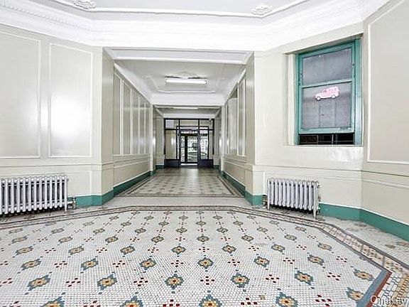 3rd image of 1864-C Adam C Powell Blvd Unit 52