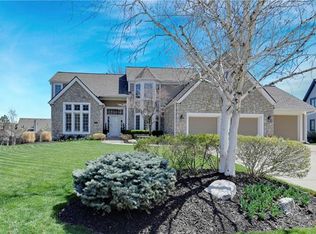13109 Walmer St, Overland Park, KS 66209