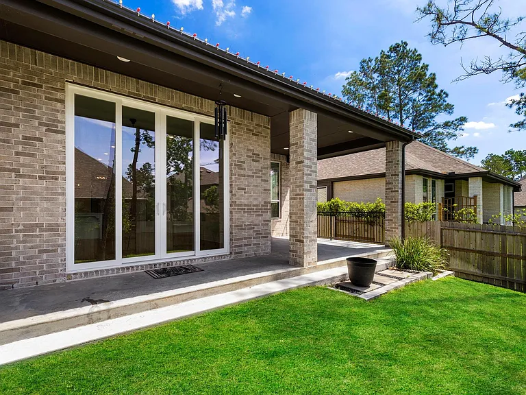 415 N Hillary Step Pl — Photo 41