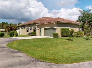 1281 21st St SW, Naples, FL 34117