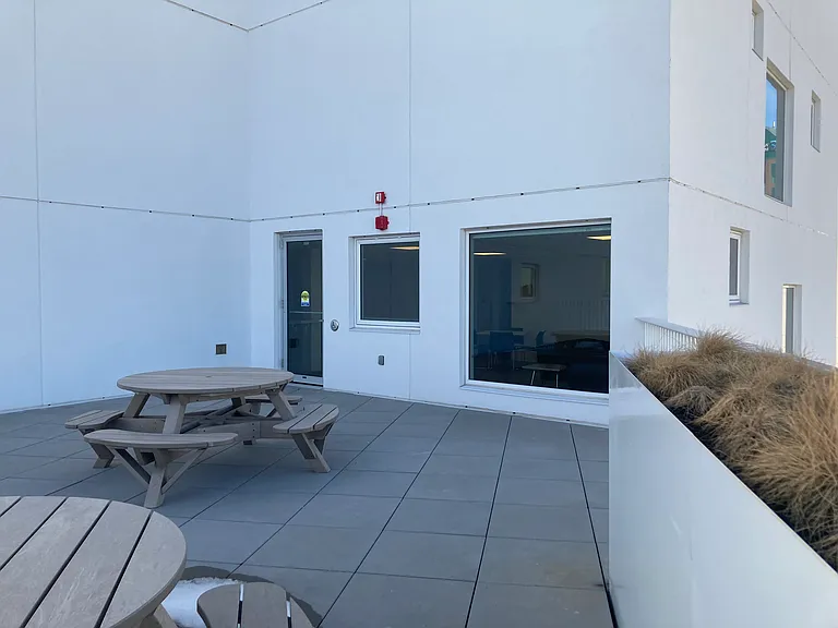 290 Colony St — Photo 20