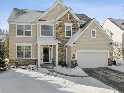 32719 Albion Dr, Avon Lake, OH, 44012