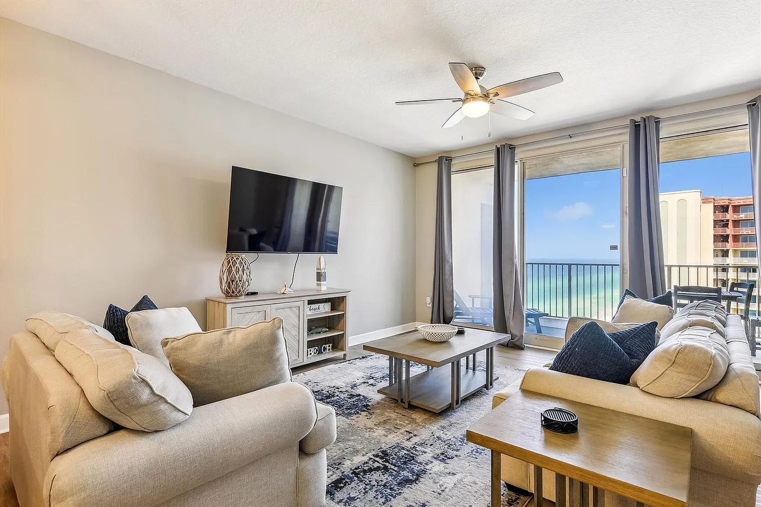 3 bed, 3.0 bath, 1496 sqft, $6,534 — Photo 1
