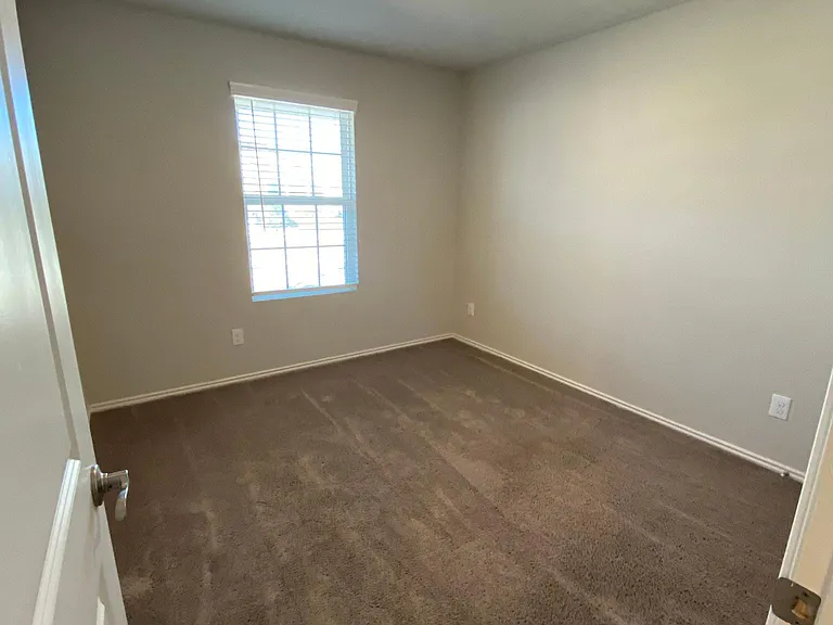 5648 Jasmine Spur — Photo 7
