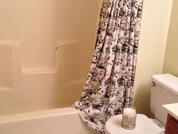 5th image of 5607 Green Circle Dr