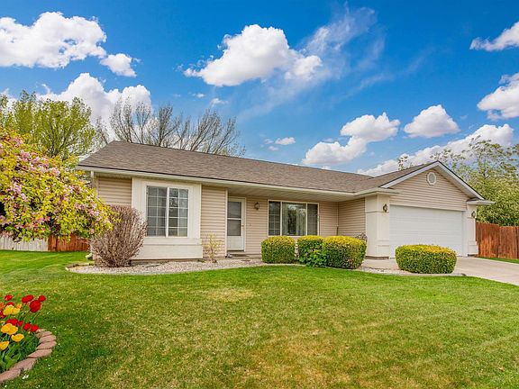 2nd image of 1806 Targhee Dr