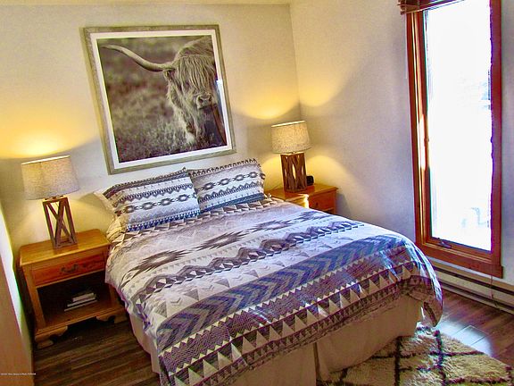 3rd image of 4013 W Lake Creek Dr #3-20-2