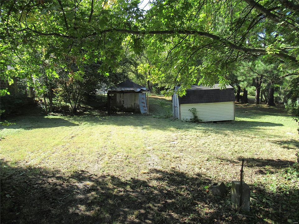 21534 Benton St, Thompsonville, IL 62890 Zillow