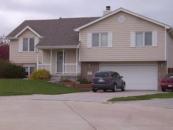 1st image of 3300 Canyon Ct
