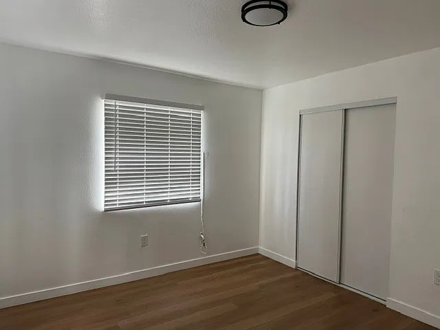 6300 S San Pedro St — Photo 7