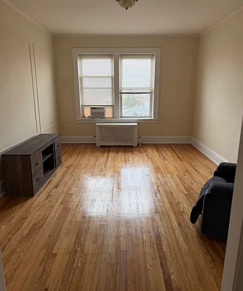 15 Morgan Pl #11 — Photo 2