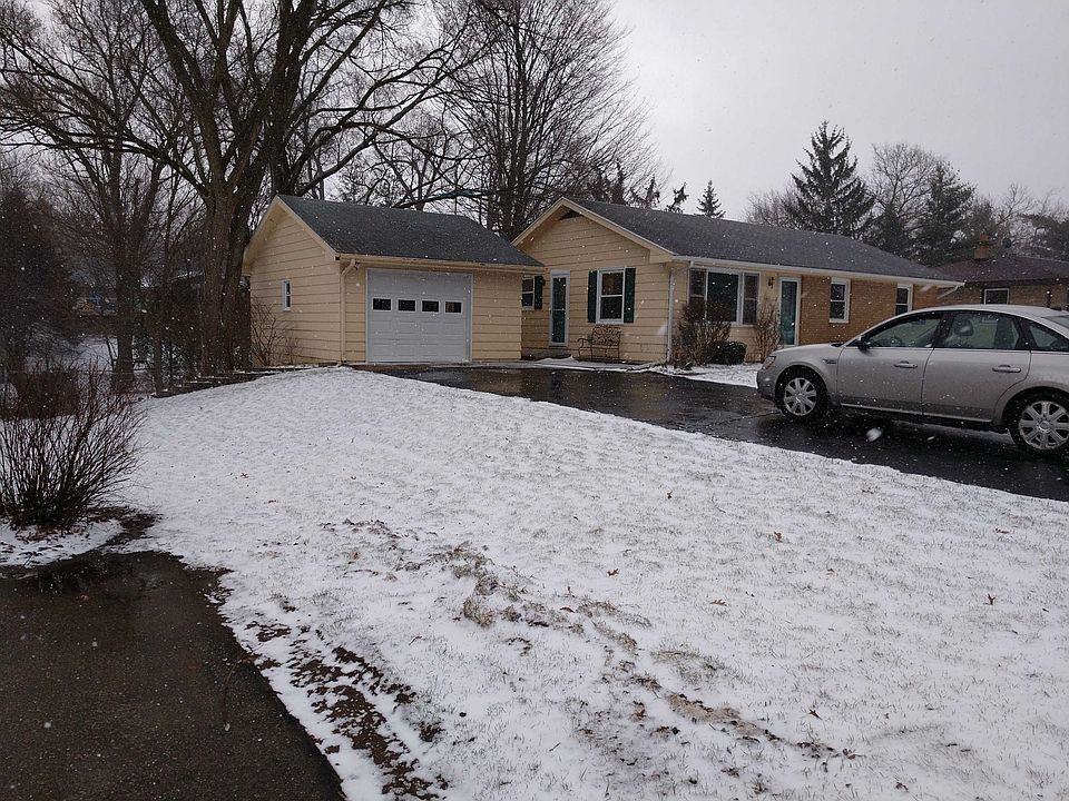 2nd image of 7645 Oakland Dr