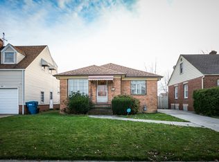5415 Ridgewood Ave, Parma, OH 44129